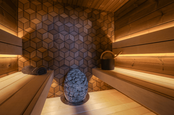 interior de sauna seca de madeira