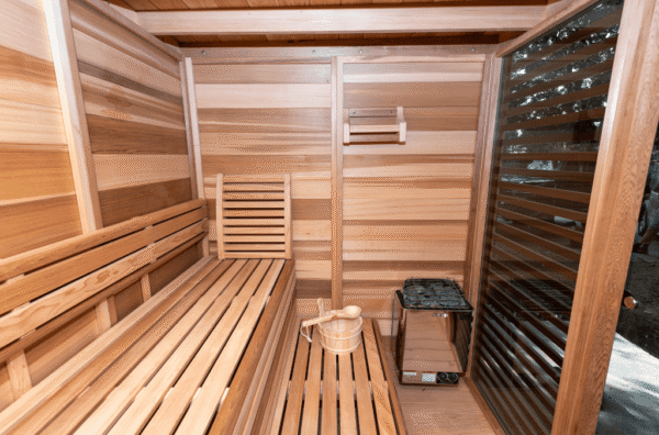 sauna finlandesa em madeira